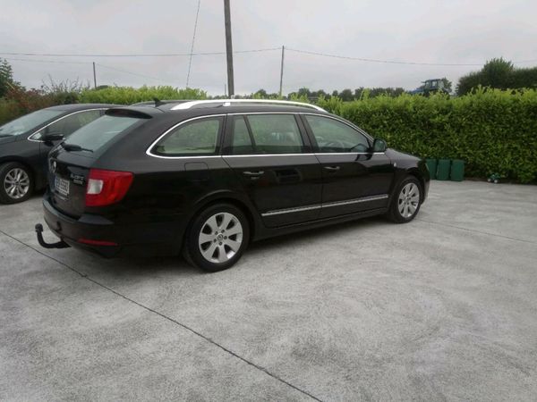 Skoda Superb Estate, Diesel, 2012, Black