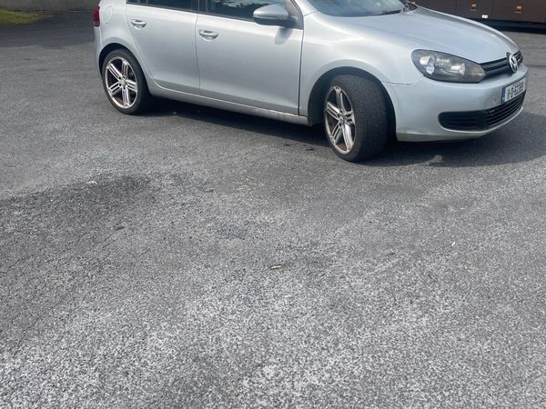 Volkswagen Golf Hatchback, Petrol, 2011, Silver