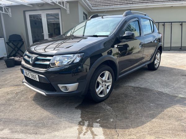 Dacia Sandero Stepway Hatchback, Diesel, 2016, Black