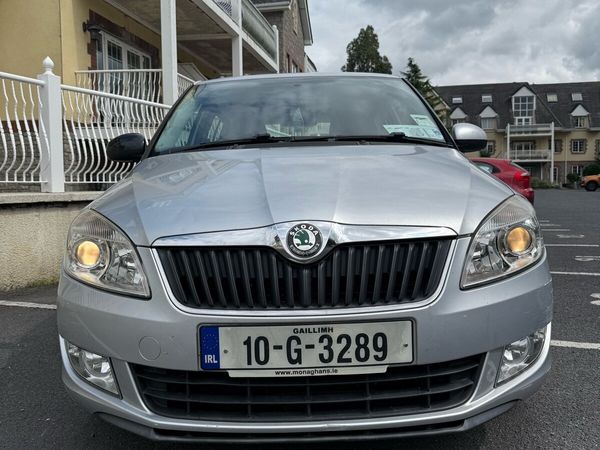 Skoda Fabia Hatchback, Petrol, 2010, Silver