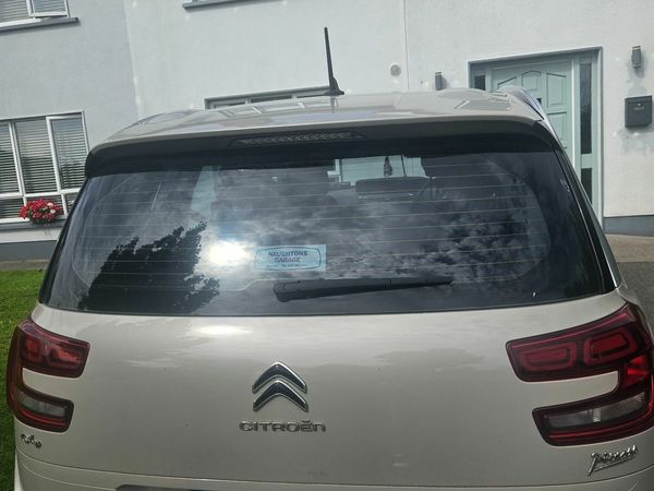 Citroen C4 Hatchback, Diesel, 2017, Beige