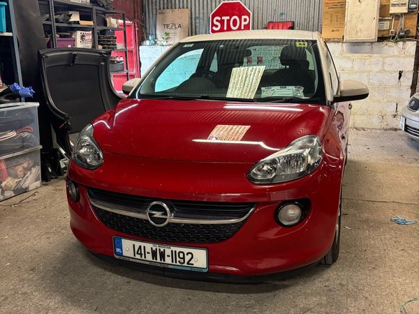 Opel Adam Hatchback, Petrol, 2014, Red