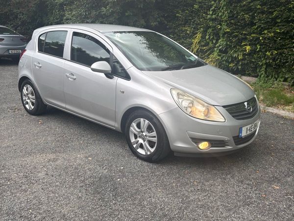 Opel Corsa Hatchback, Petrol, 2011, Silver