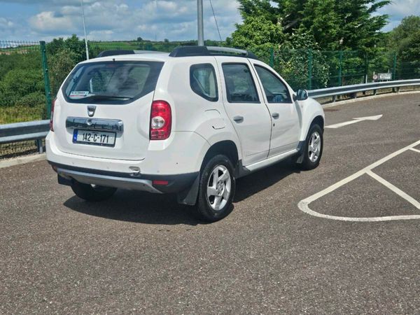 Dacia Duster SUV, Diesel, 2014, White