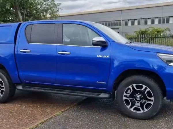 Toyota Hilux Pick Up, Diesel, 2022, Blue