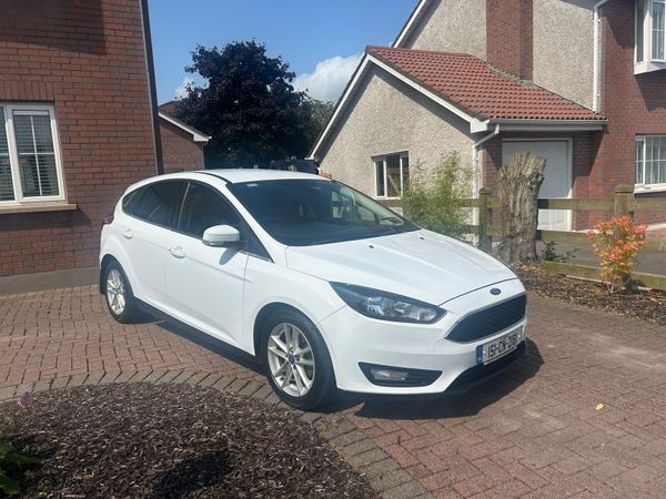 Ford Focus Hatchback, Diesel, 2015, White