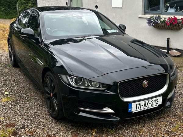 Jaguar XE Saloon, Diesel, 2017, Black