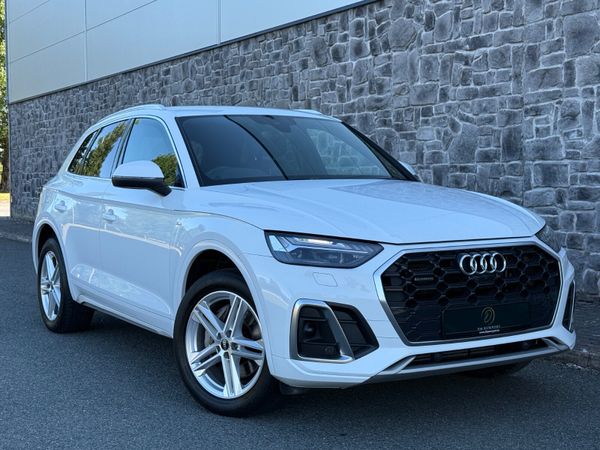 Audi Q5 SUV, Petrol Plug-in Hybrid, 2021, White