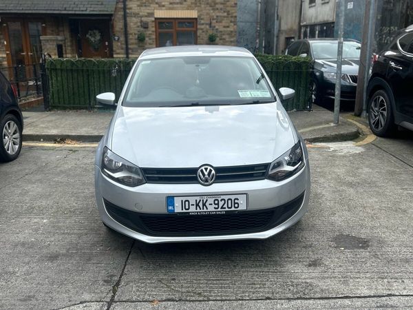 Volkswagen Polo Hatchback, Petrol, 2010, Silver
