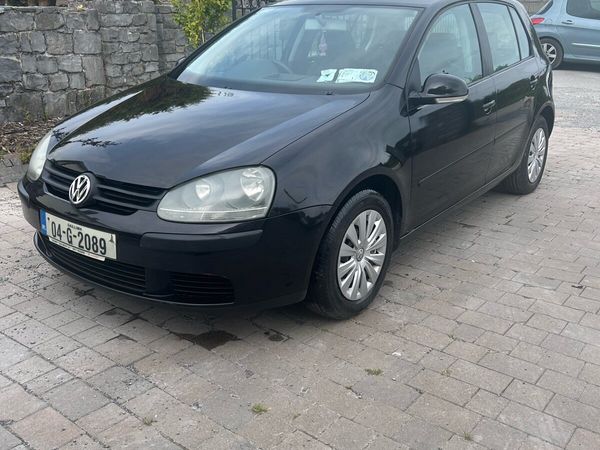 Volkswagen Golf Hatchback, Petrol, 2004, Black