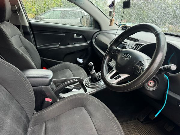 Kia Sportage SUV, Diesel, 2011, Black