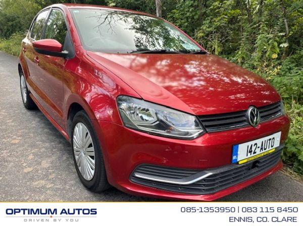 Volkswagen Polo Hatchback, Petrol, 2014, Burgundy