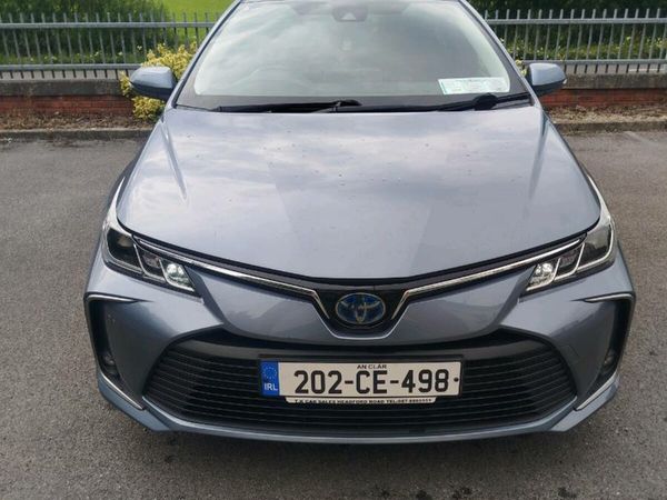 Toyota Corolla Saloon, Petrol Hybrid, 2020, Grey