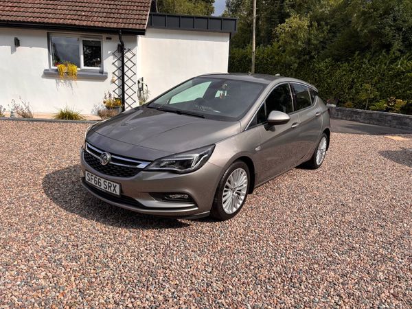 Vauxhall Astra Hatchback, Diesel, 2017, Grey