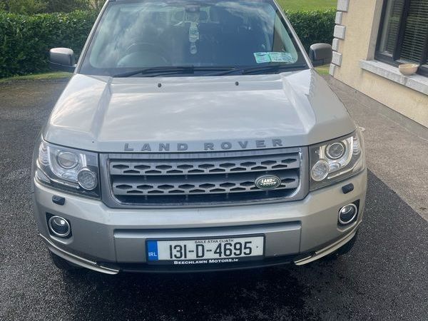 Land Rover Freelander SUV, Diesel, 2013, Gold