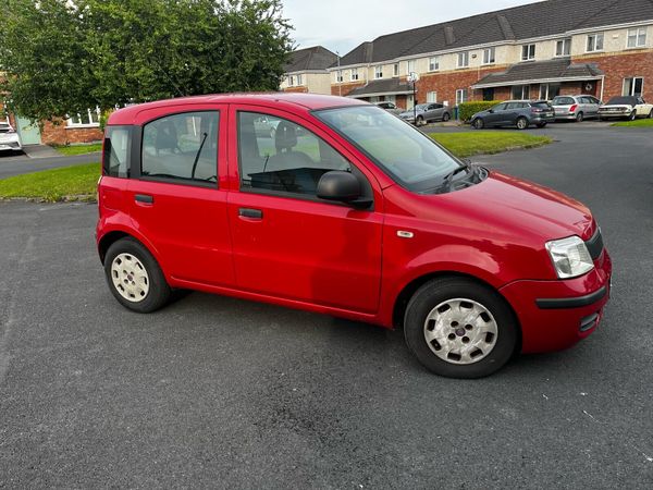 Fiat Panda Hatchback, Petrol, 2011, Red