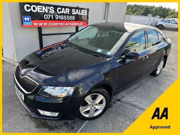Skoda Octavia Saloon, Diesel, 2017, Black