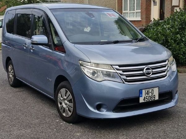 Nissan Serena MPV, Petrol Hybrid, 2014, Blue