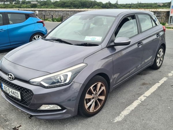 Hyundai i20 Hatchback, Petrol, 2016, Grey