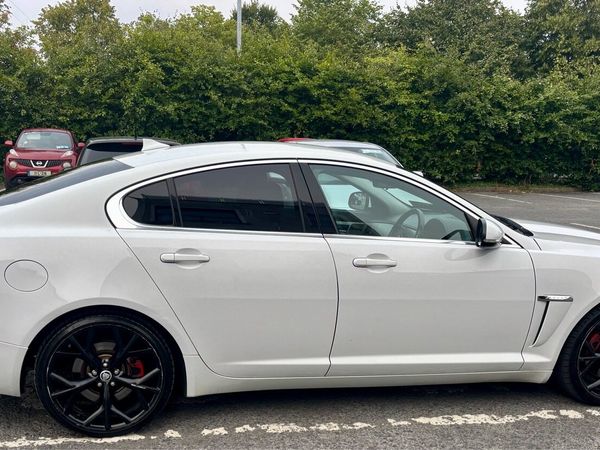 Jaguar XF Saloon, Diesel, 2014, White