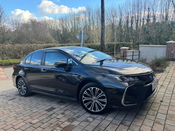Toyota Corolla Saloon, Petrol Hybrid, 2022, Black