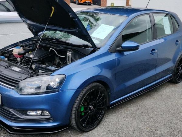 Volkswagen Polo Hatchback, Petrol, 2015, Blue