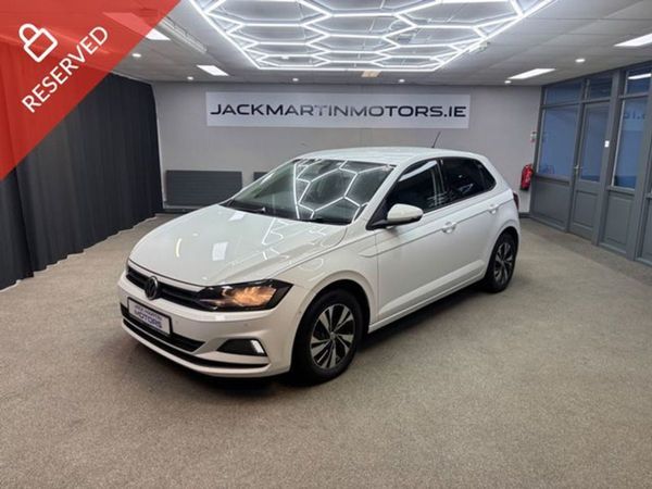 Volkswagen Polo Hatchback, Petrol, 2018, White
