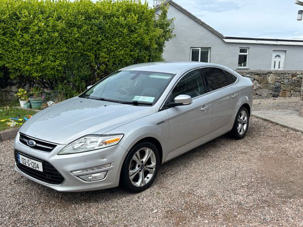 Ford Mondeo Hatchback, Diesel, 2013, Silver