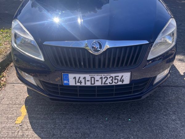 Skoda Fabia Hatchback, Petrol, 2014, Blue