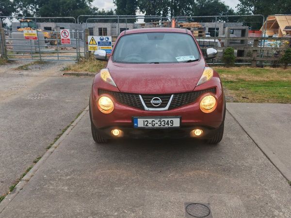 Nissan Juke SUV, Diesel, 2012, Red