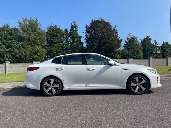 Kia Optima Saloon, Diesel, 2018, White