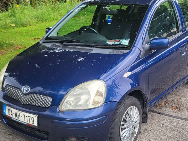 Toyota Yaris Hatchback, Petrol, 2004, Blue