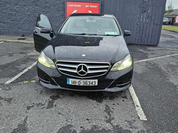 Mercedes-Benz E-Class Saloon, Diesel, 2014, Black
