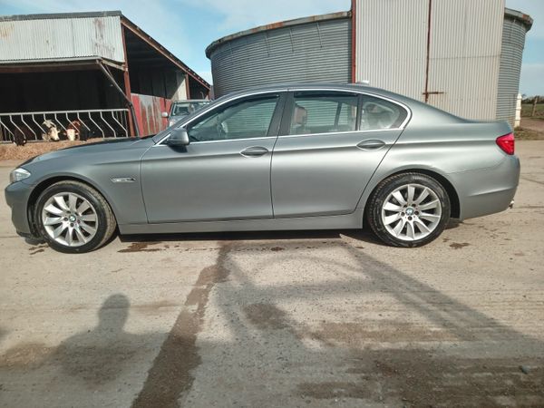 BMW 5-Series Saloon, Diesel, 2010, Grey