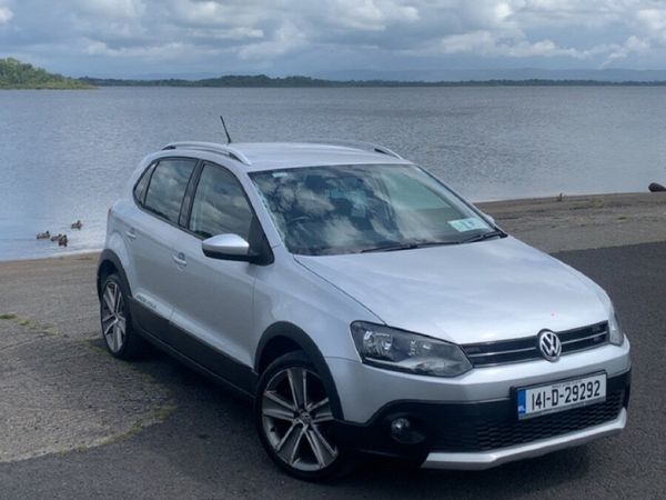 Volkswagen Polo Hatchback, Petrol, 2014, Silver