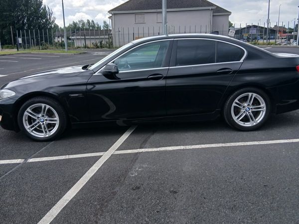 BMW 5-Series Saloon, Diesel, 2012, Black