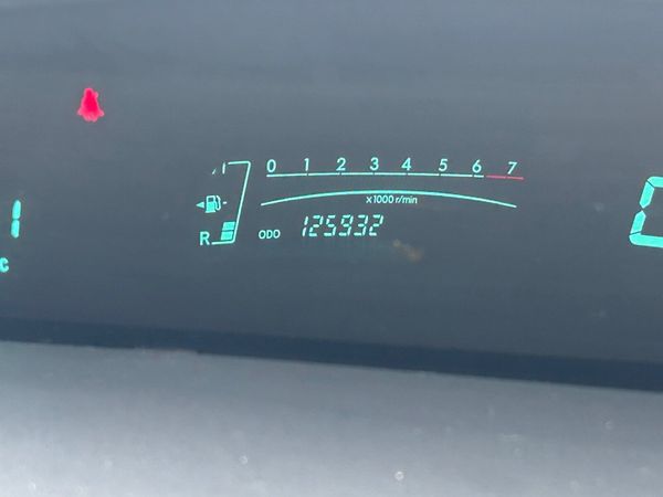Toyota Yaris Hatchback, Petrol, 2008, Silver