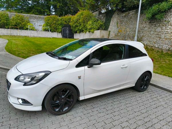 Opel Corsa Hatchback, Petrol, 2015, White