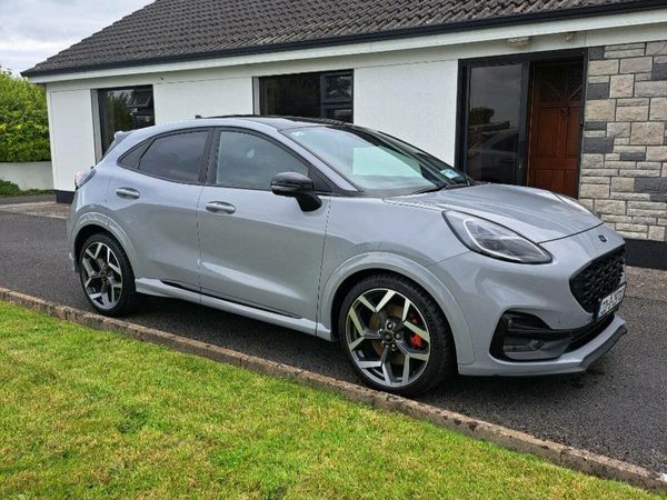 Ford Puma MPV, Petrol, 2022, Grey
