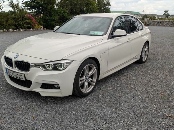 BMW 3-Series Saloon, Petrol Plug-in Hybrid, 2016, White