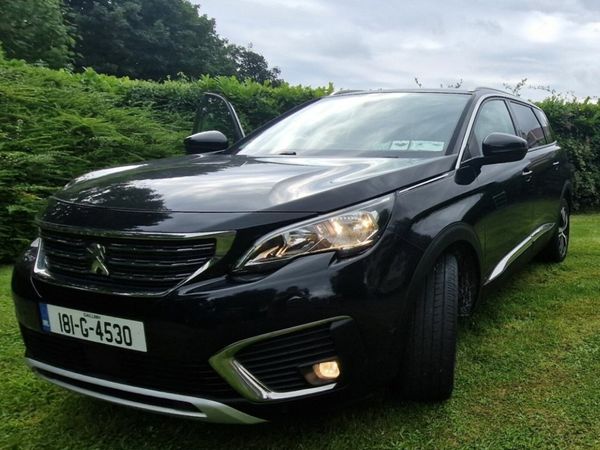 Peugeot 5008 MPV, Diesel, 2018, Black