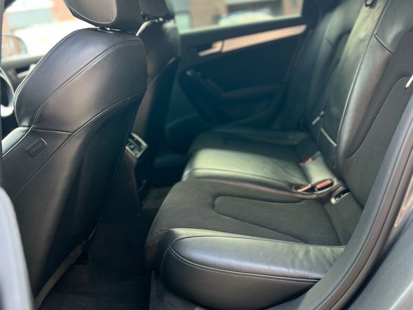 Audi A4 Estate, Diesel, 2013, Grey