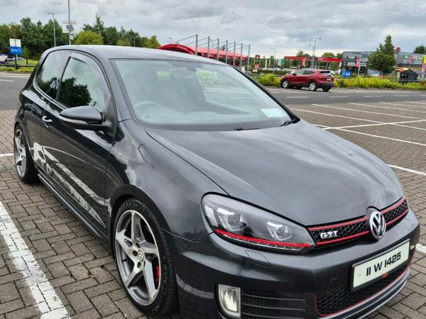 Volkswagen Golf Hatchback, Petrol, 2011, Grey