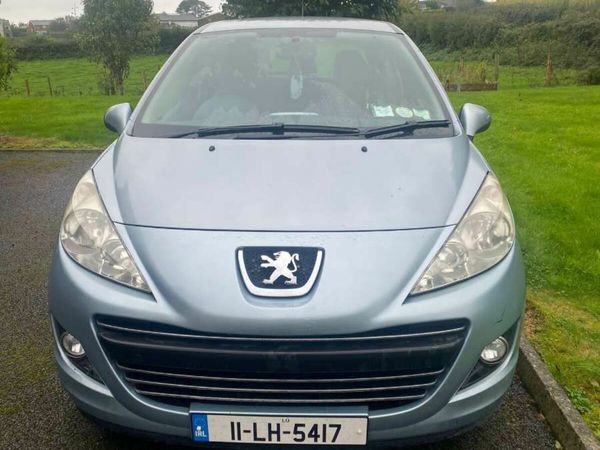Peugeot 207 Hatchback, Petrol, 2011, Blue