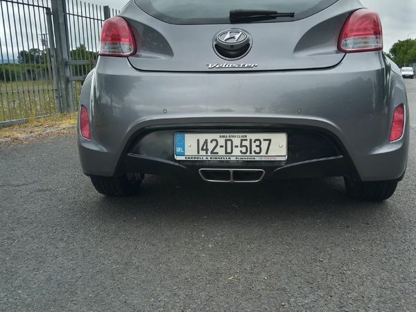 Hyundai Veloster Hatchback, Petrol, 2014, Silver