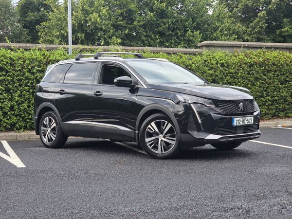 Peugeot 5008 MPV, Diesel, 2021, Black