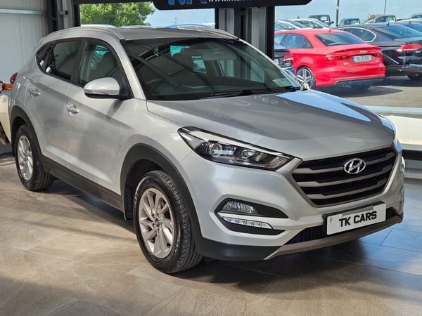 Hyundai Tucson SUV, Diesel, 2016, Silver
