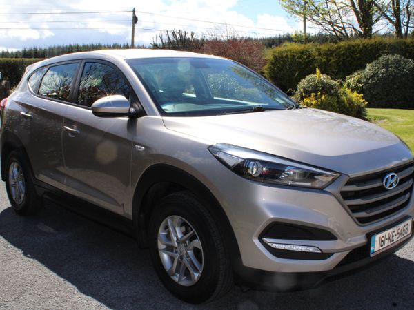 Hyundai Tucson SUV, Diesel, 2016, Beige