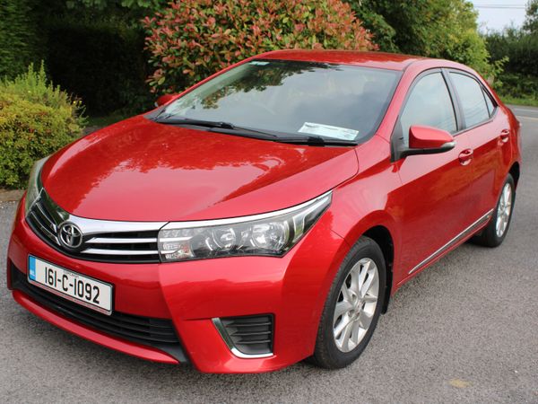 Toyota Corolla Saloon, Diesel, 2016, Red