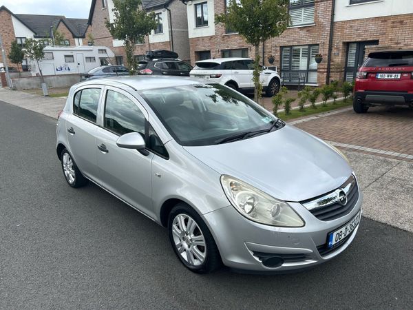 Opel Corsa Hatchback, Petrol, 2008, Silver